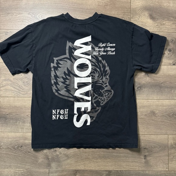 Large (L) - DarcSport T-Shirt Fight Cancer Grey/Black/White Wolves Wolf Head - Picture 1 of 5